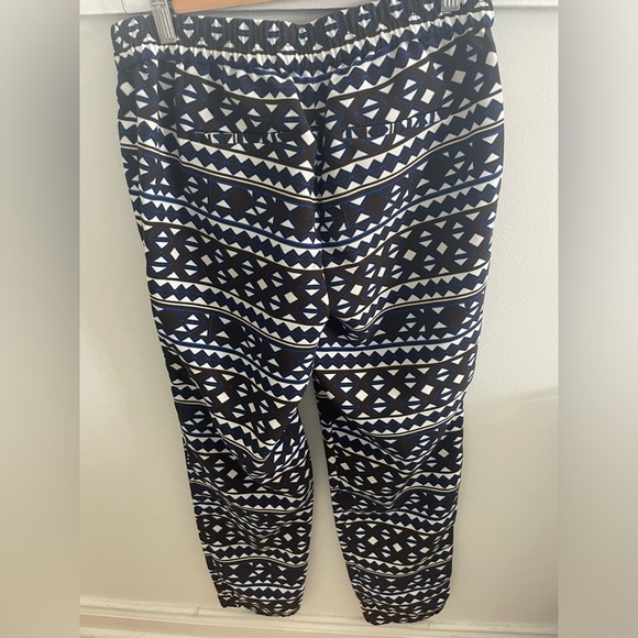 Size 2 JCrew pants - Picture 3 of 3